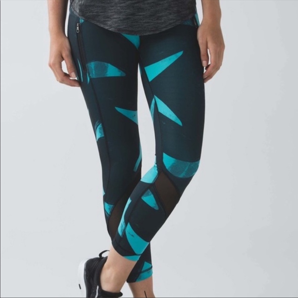 Lululemon Inspire Tight II *Full-On Luxtreme (Mesh)